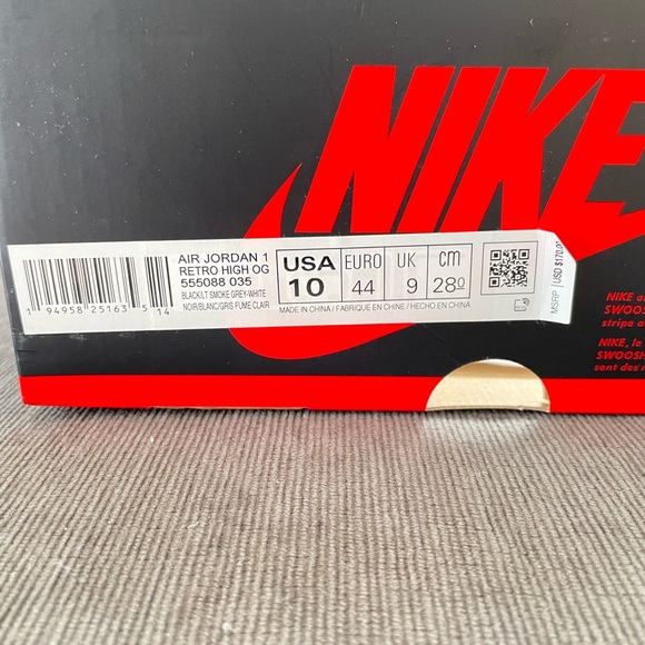 Air Jordan 1 Retro High OG - Size 10 (Men) - Picture 4 of 5